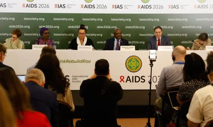 Número de novas infecções por HIV cai no mundo, mas falta de verbas ameaça meta