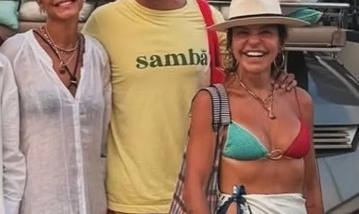 Ivete Sangalo curte férias na França ao lado do namorado Tiago Maia e da família