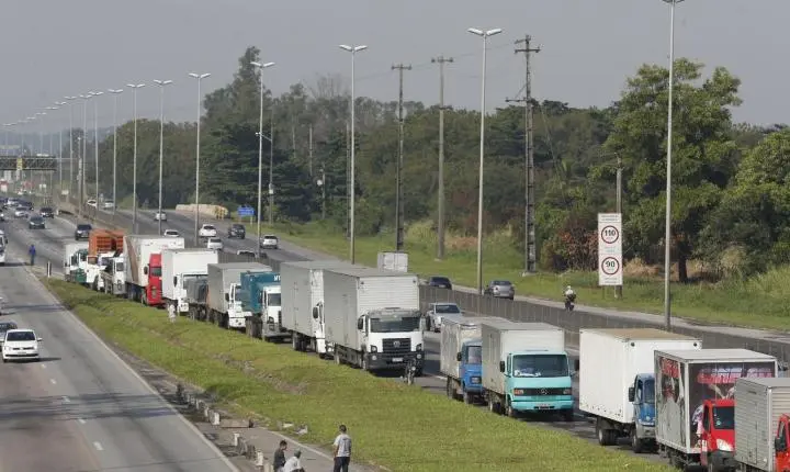 Nova lei do piso mínimo do frete fortalece fiscalização no transporte de cargas