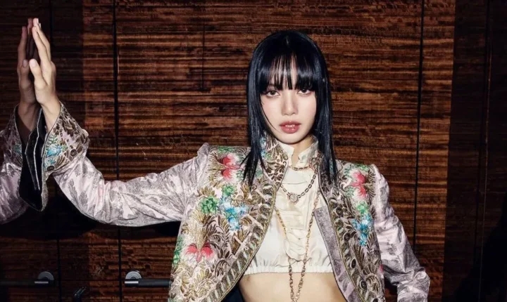 Lisa do Blackpink revela bastidores da carreira solo em novo documentário