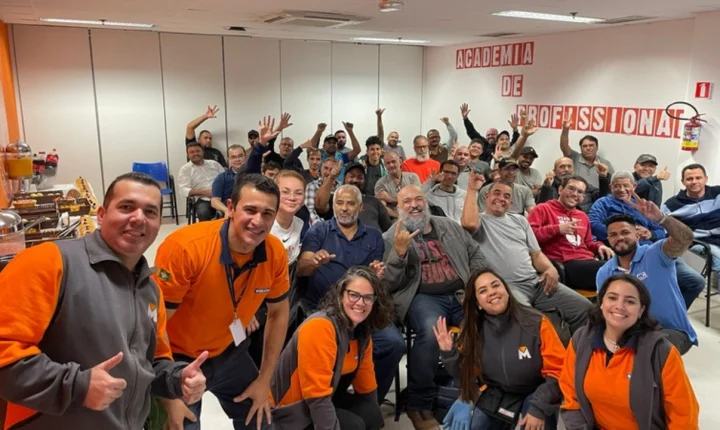 Obramax oferece 1.200 vagas em cursos gratuitos de qualificação profissional no Rio de Janeiro com foco nas reformas de fim de ano