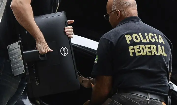PF deflagra ação contra Weverton Rocha por suspeita de desvios no INSS
