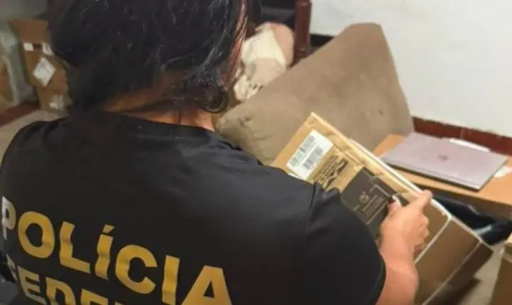 Polícia Federal desarticula grupo suspeito de desviar encomendas dos Correios