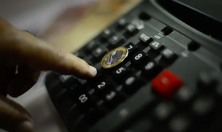 Prévia da inflação desacelera para 0,06% em julho, aponta IBGE