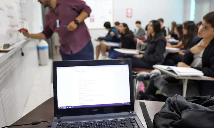 Prazo final para comprovação de informações do Prouni termina nesta sexta-feira