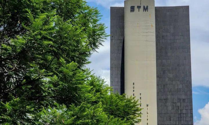 STM decreta a perda de patente de tenente acusado de contaminação por HIV