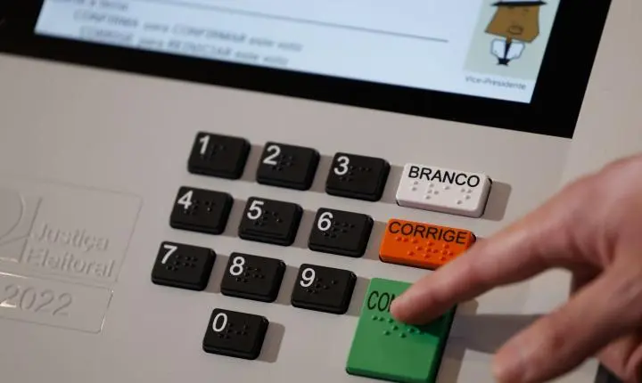 TRE-RJ orienta eleitores a conferirem mudanças nos locais de votação